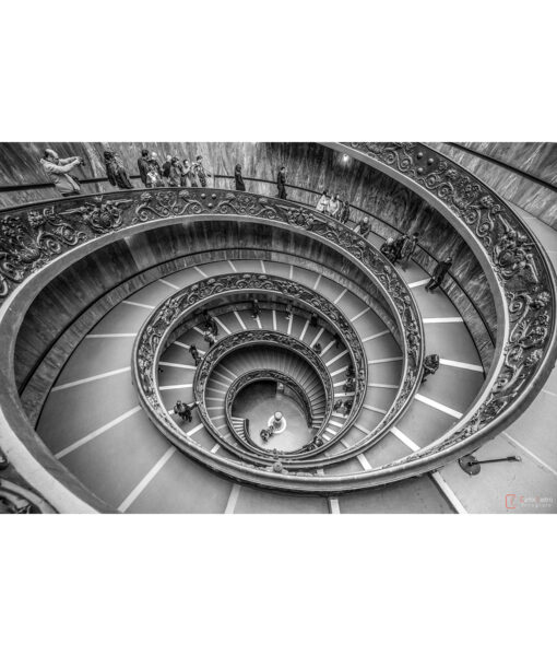 escalera-vaticano