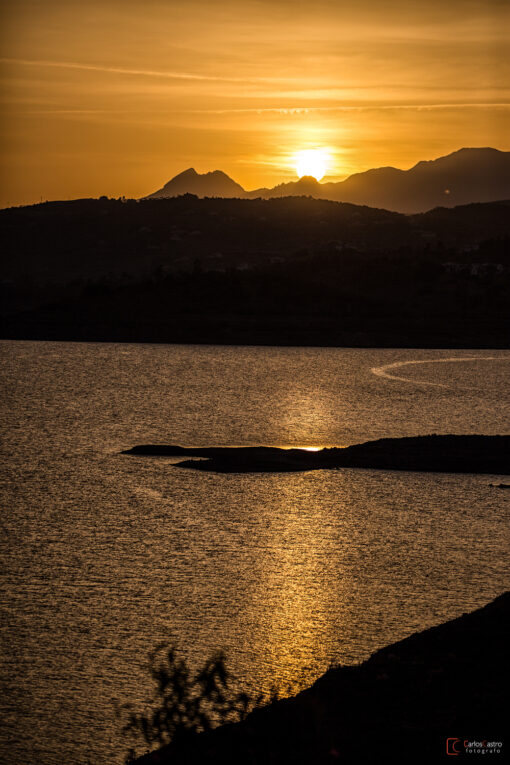 atardecer-pantano-viñuela